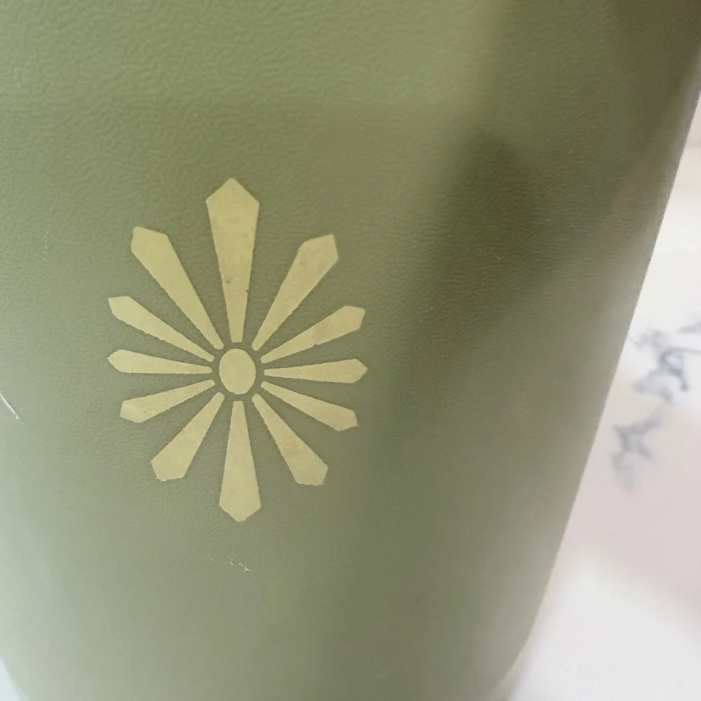 Vintage Tupperware no lid Green Sunburst Canister 807-3 Mid Century Modern